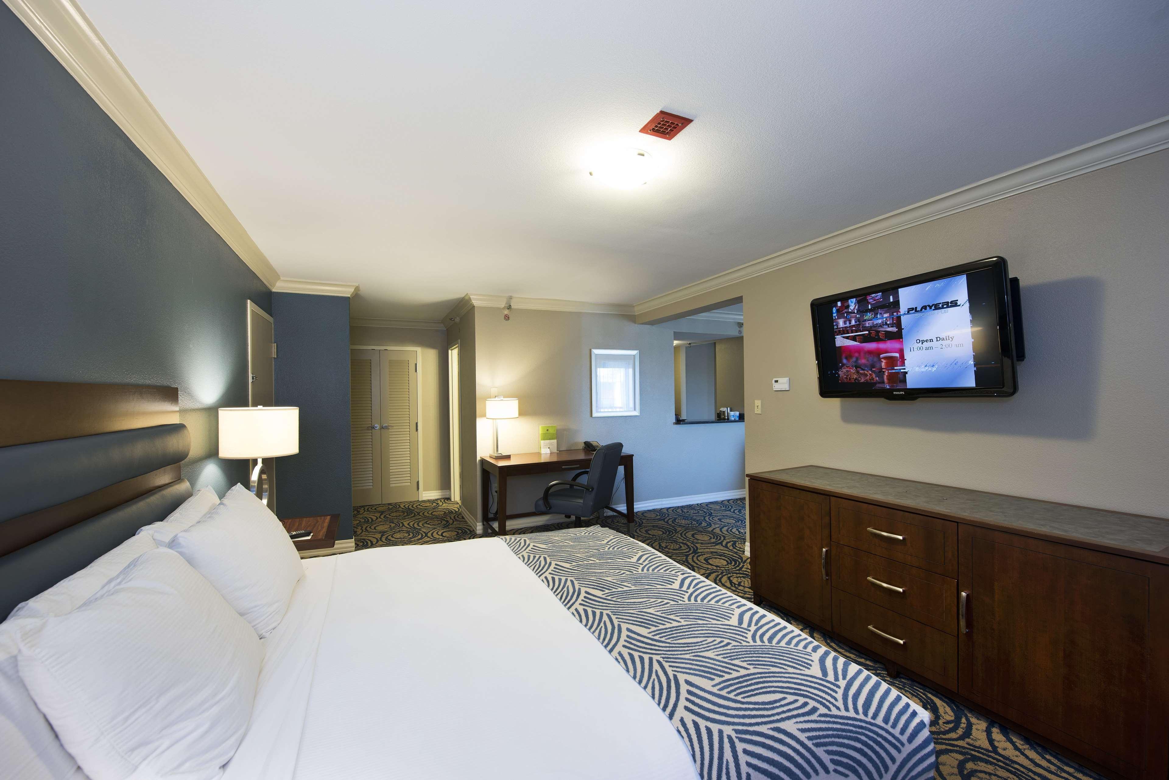 Doubletree By Hilton Hotel Tampa Airport-Westshore Exterior foto