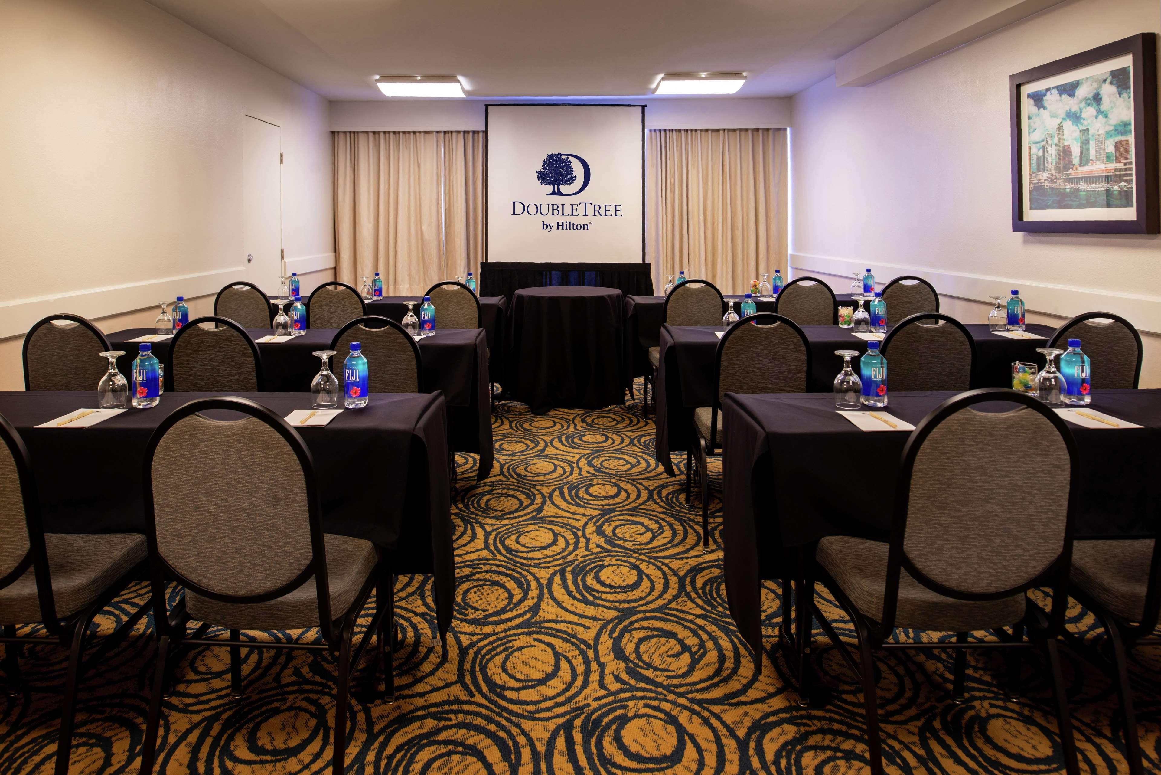 Doubletree By Hilton Hotel Tampa Airport-Westshore Exterior foto